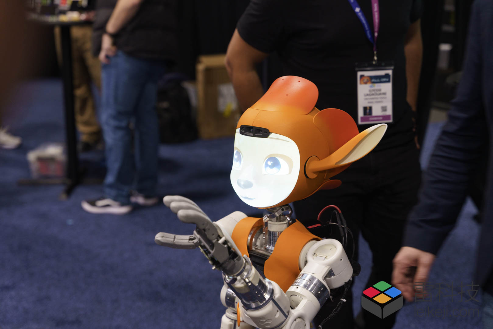 CES2024前哨观察首发：AI无处不在中国硬件厂商回归！